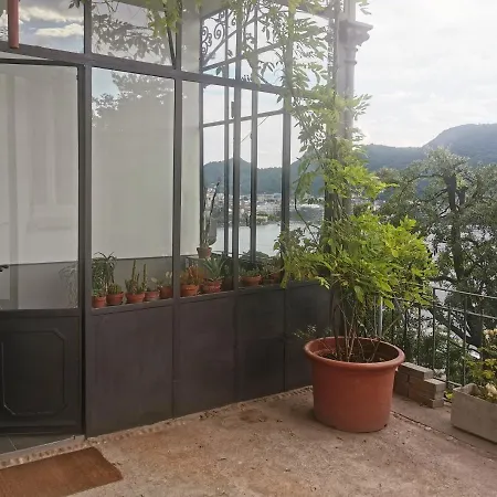 Veranda View Apartment *