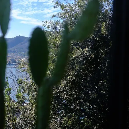 Veranda View شقة كومو